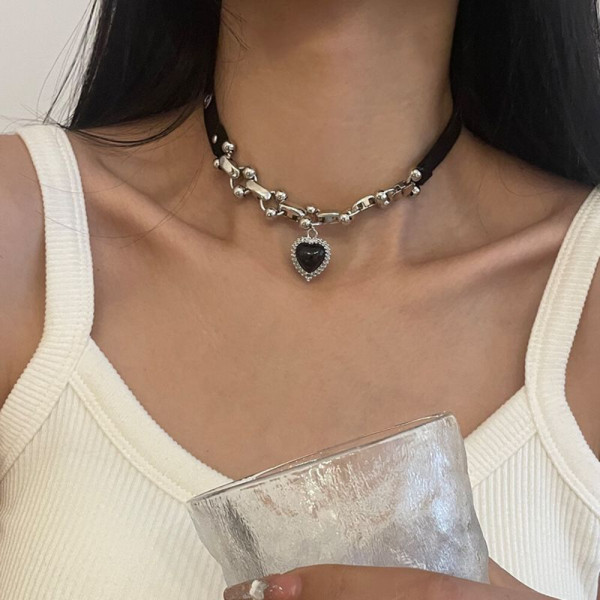 Комбинированная цепочка с подвеской в форме сердца CJH56225