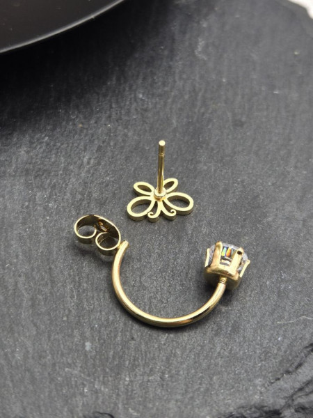 Золотистые стальные серьги-джекеты с бабочками и стразами 1J11526СJJ