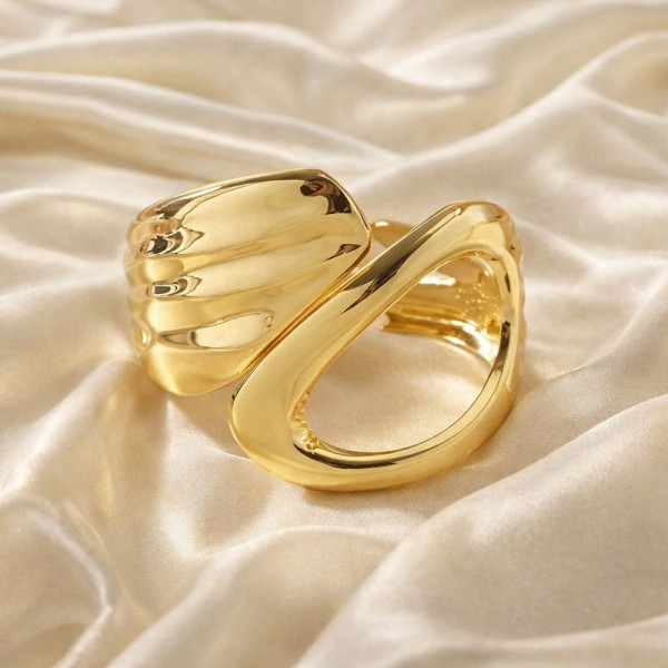 Браслет титановая сталь напыление золотом 1J12533CJJ