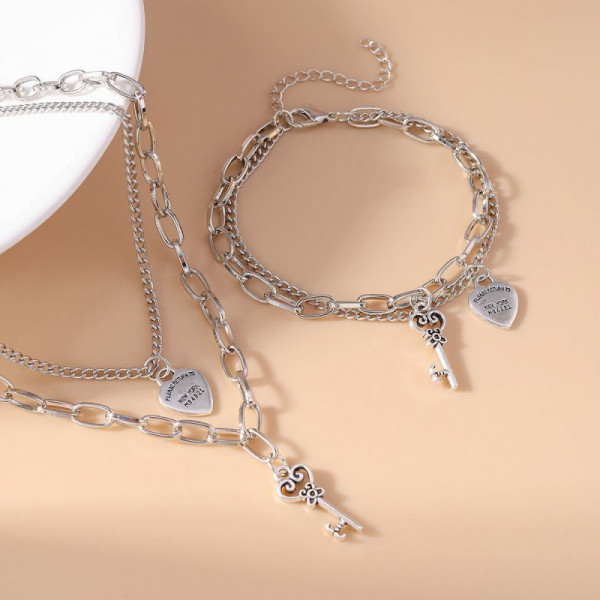 Комплект бижутерии CJH91360