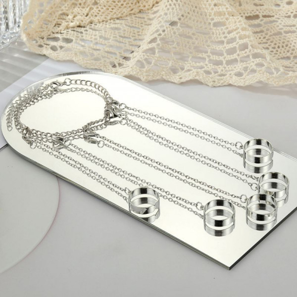 Слейв-браслет строгая геометрия с широкими кольцами CJF11367