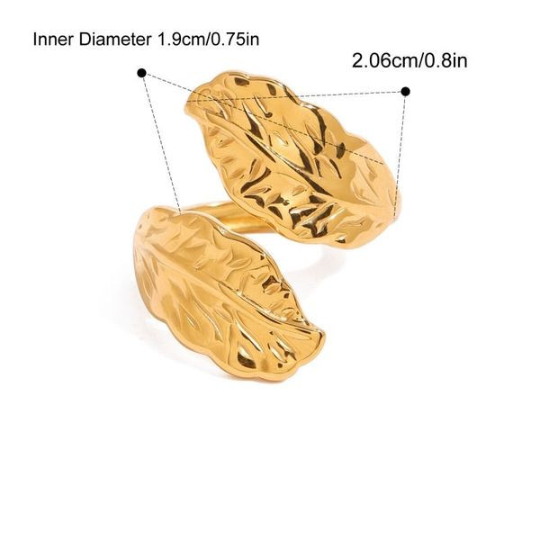 Широкое разомкнутое кольцо из фактурных листьев CJJ46607