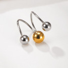 Разомкнутое кольцо с двумя металлическими шариками CJM27424