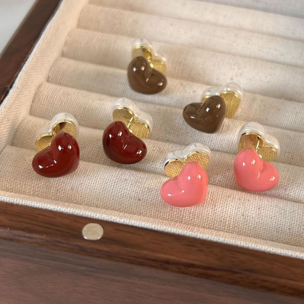 Стильные серьги-пусеты комбинированные сердца N68064