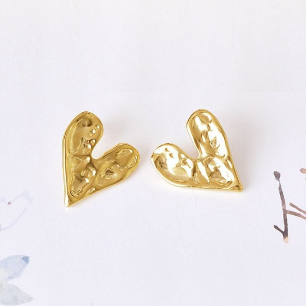 Фактурные серьги-пусеты Сердца CJD65783