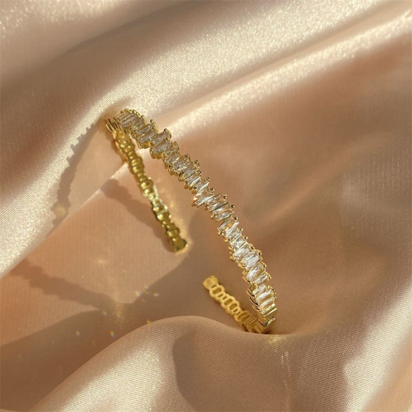 Ювелирный браслет CJG26649