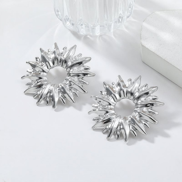 Массивные серебристые серьги-пусеты Звезды из ювелирного сплава 1J11739CJJ