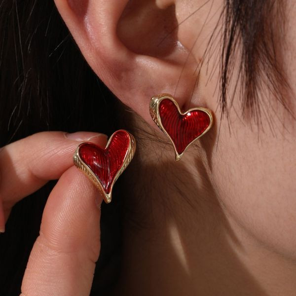 Объемные серьги-сердца с алой эмалью CJL43487
