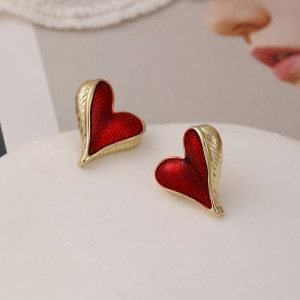 Объемные серьги-сердца с алой эмалью CJL43487