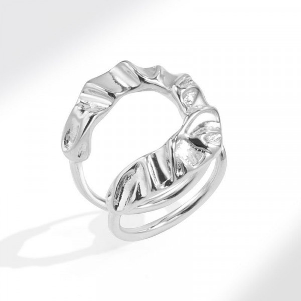 Фантазийное разомкнутое кольцо с рельефом «мятая бумага» CJC14240