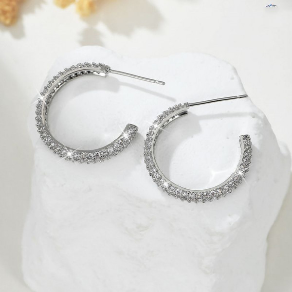 Ювелирные серьги CJL32160