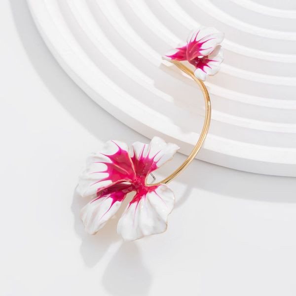 Кафф-клаймбер с крупными цветами CJG08767