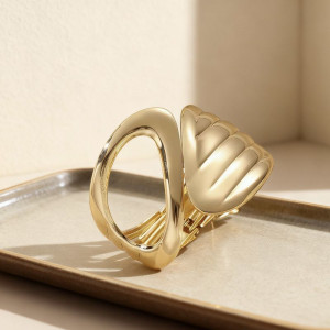 Браслет титановая сталь напыление золотом 1J12533CJJ