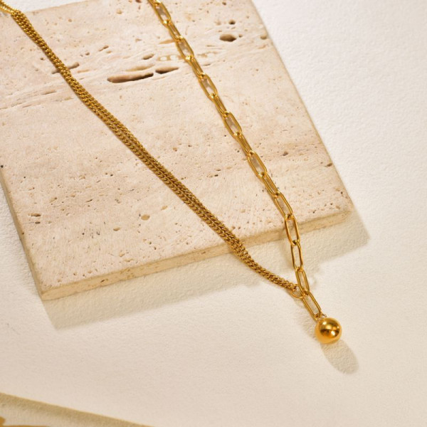 Золотистое двухслойное колье из цепочек с шариком CJP95494