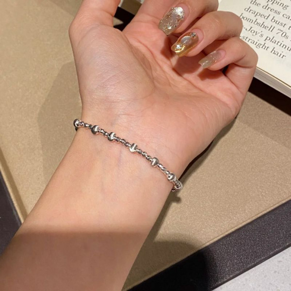 Минималистичный серебристый браслет с кристаллами CJL19813