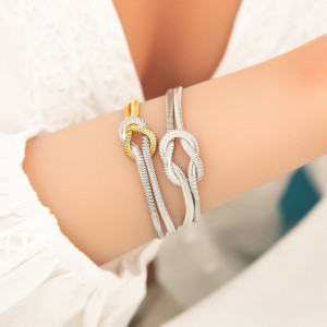 Браслет жесткий с двойным декоративным узлом CJP70639