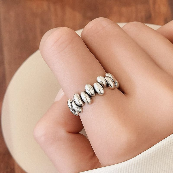 Широкое кольцо из чередующихся полированных овалов 1J12184CJJ